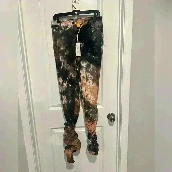 Daisy Sz. 1X Tye Dye Denim Jeans - Picture 1 of 4
